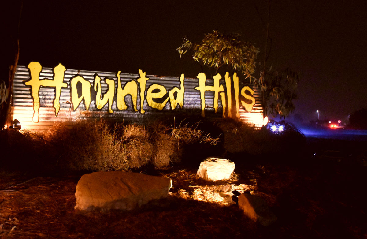 100721-smt-news-haunted-hills-010.jpg